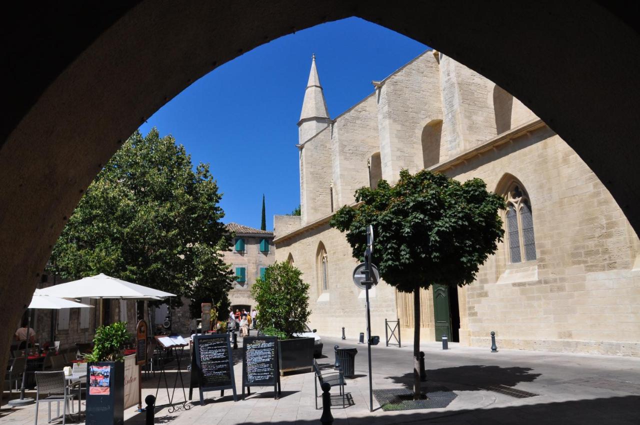 Carre De Lune Villeneuve-les-Avignon Exterior photo